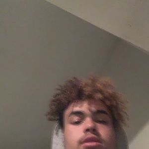 Meet your Posher, Ashton